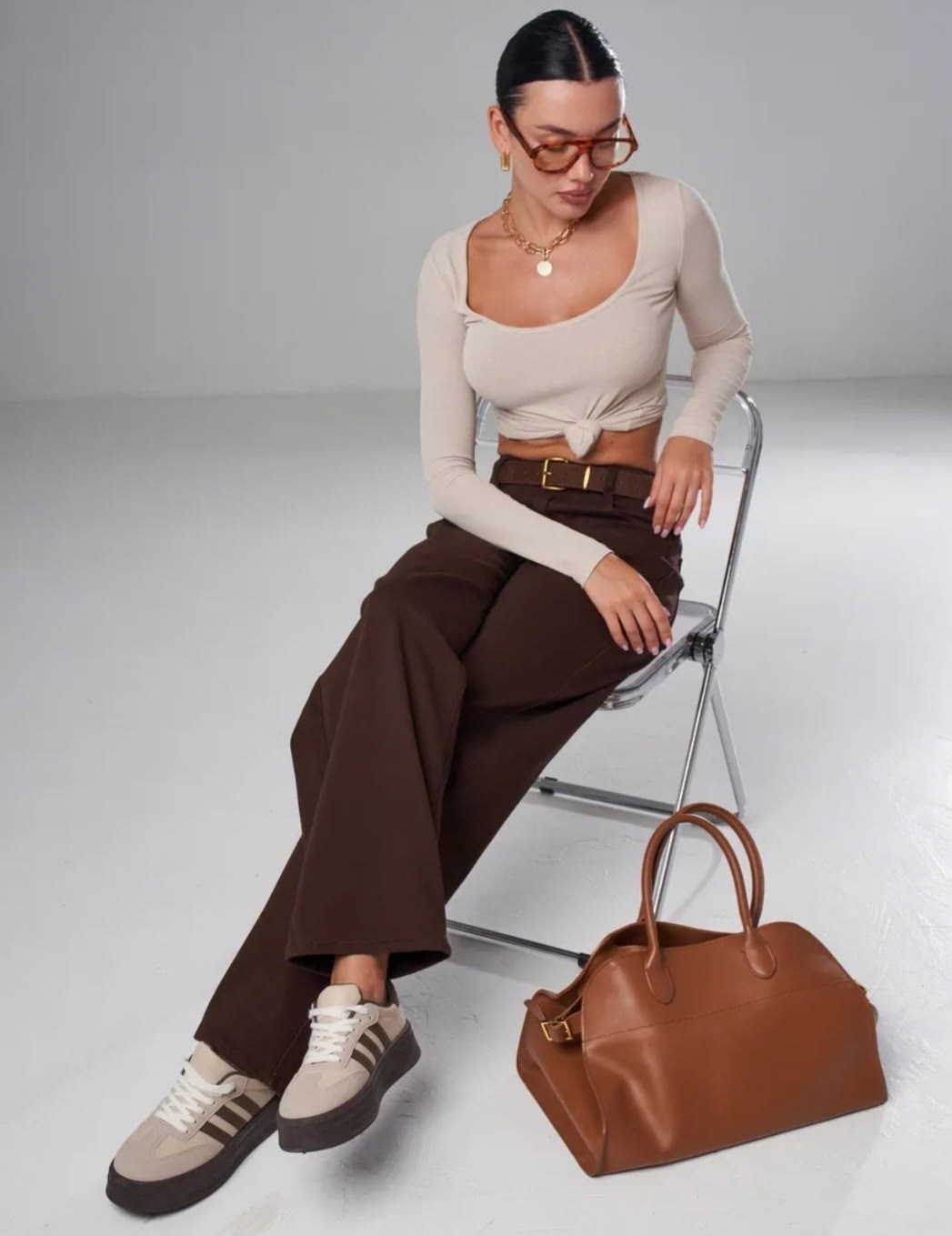 коричневые джинсы,коричневые джинсы женские,джинсы широкие коричневые,широкие брюки,брюки модные