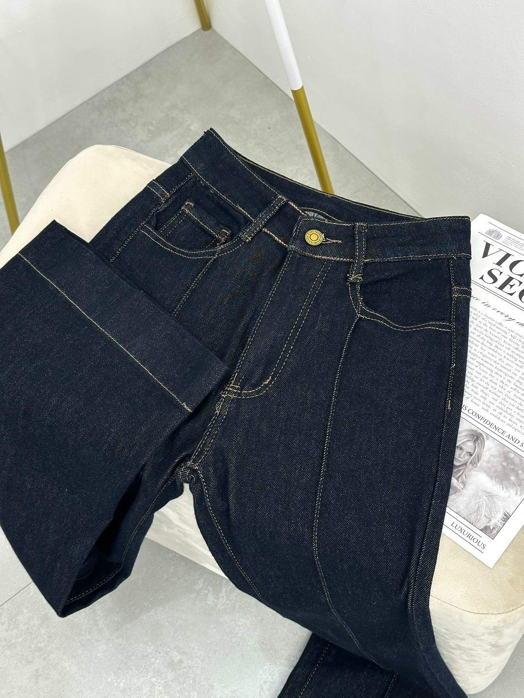 женские джинсы,модные джинсы,джинсы,джинсы с карманами,джинсы джинсы