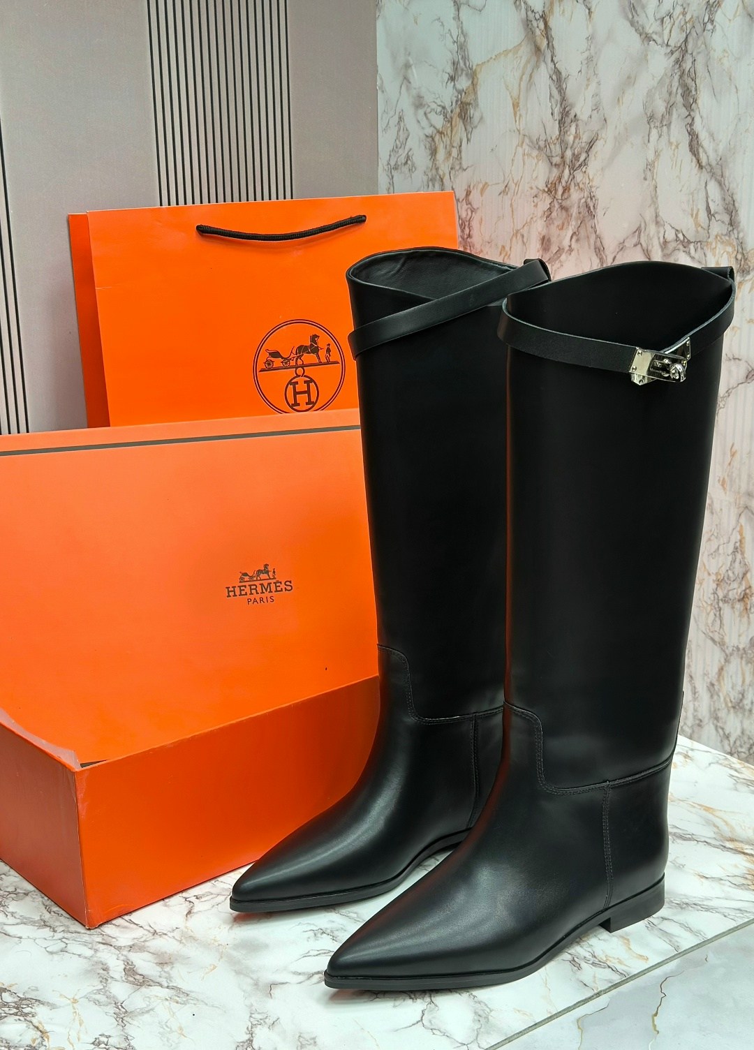 сапоги hermes,сапоги эрмес,сапоги hermes женские,сапоги hermes жокейские,женские кожаные сапоги hermes чёрного цвета