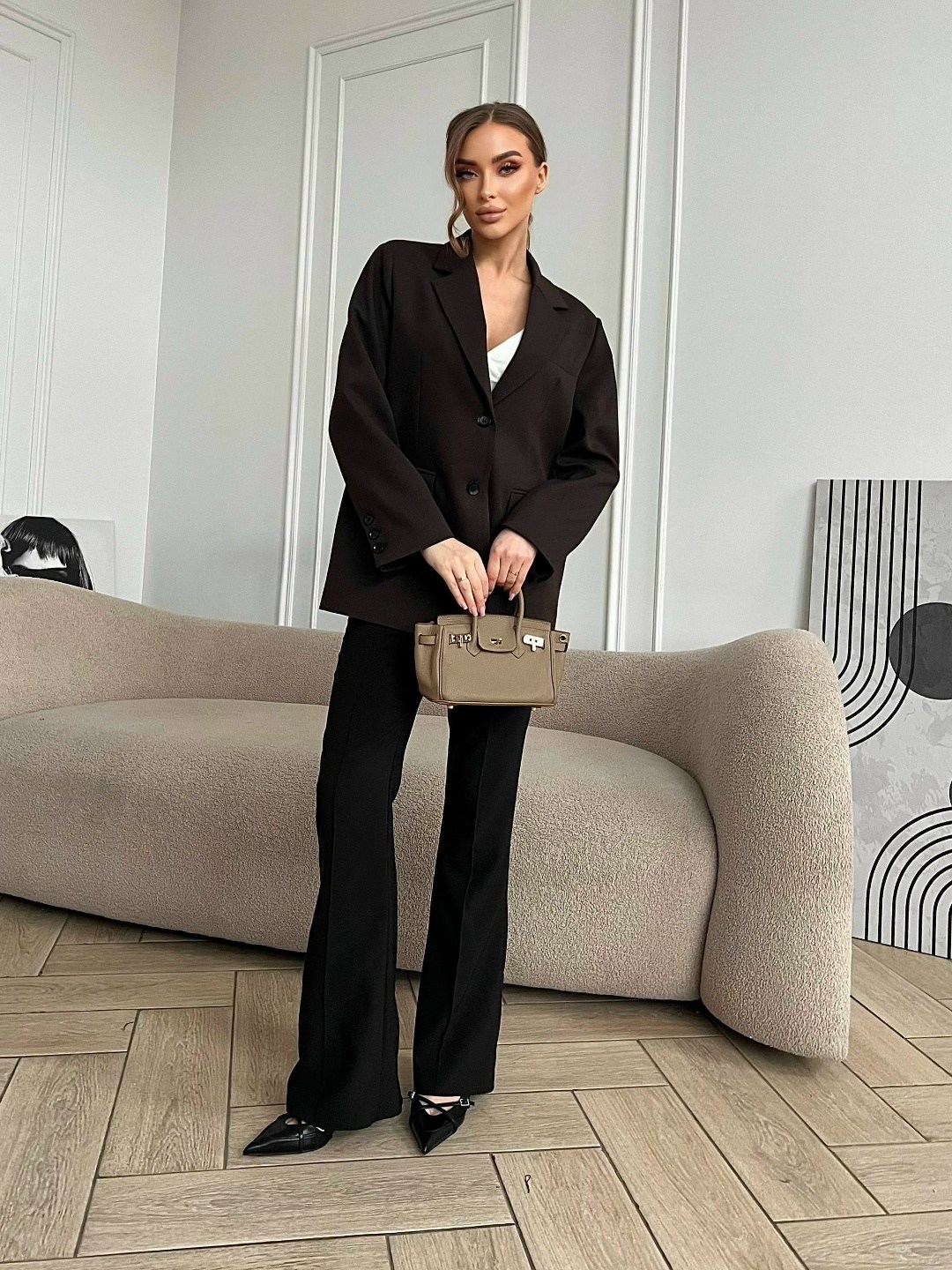 костюм женский брючный классический черный,брючный костюм,костюм брючный женский юрс,женский брючный костюм,свободный брючный костюм issa plus