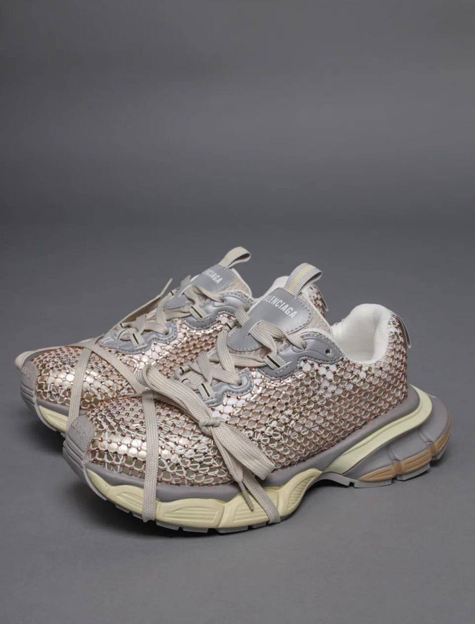 кроссовки женские balenciaga,кроссовки balenciaga 3xl chunky розовый серый,кроссовки balenciaga,кроссовки 3xl balenciaga серый/розовый/белый,кроссовки balenciaga 3 xl