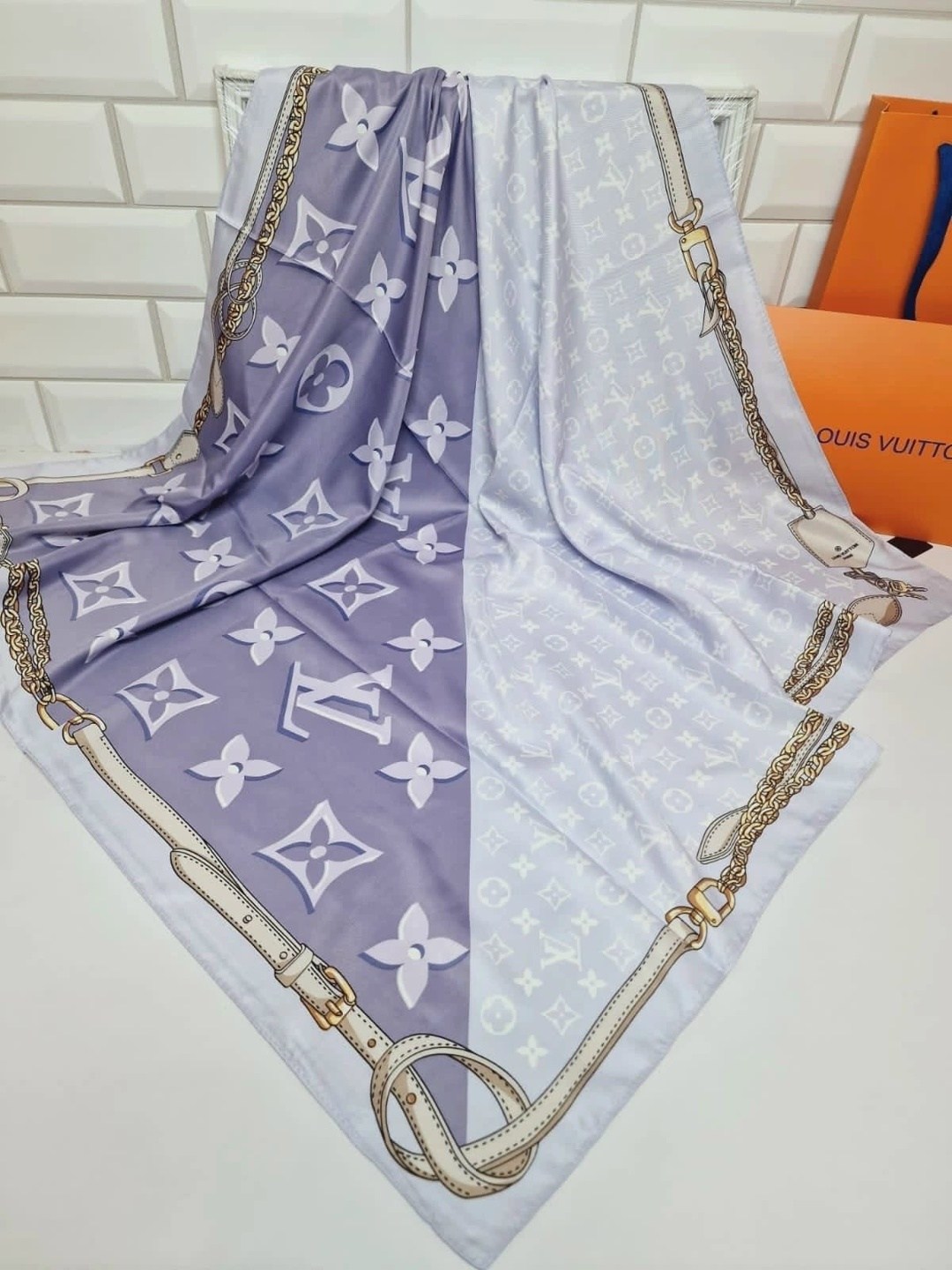 брендовый платок louis vuitton,louis vuitton платок,брендовый платок,шелковые платки,женские платки