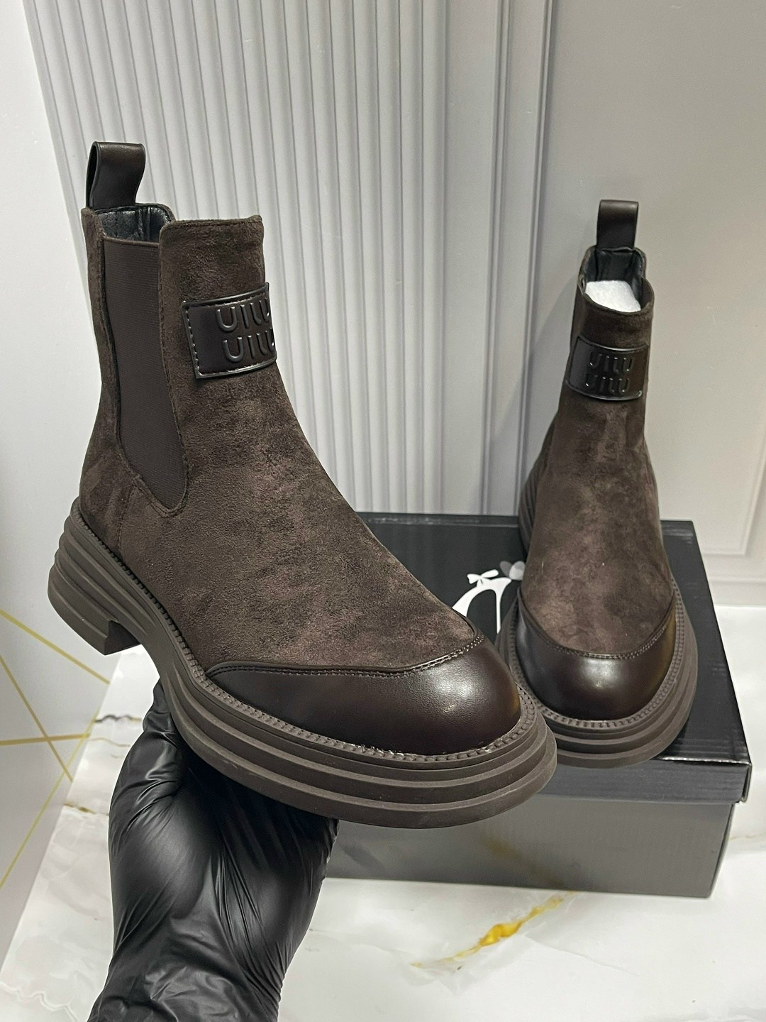 ботинки brunello cucinelli,,ботинки женские,замшевые ботинки,замшевые ботинки brunello cucinelli