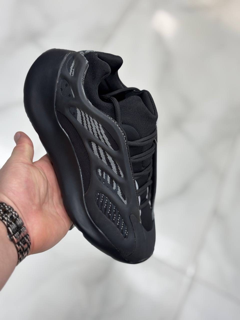 adidas yeezy boost 700 v 3,кроссовки adidas yeezy boost 700,adidas yeezy boost 700 v3,adidas yeezy boost 700,кроссовки adidas yeezy 700