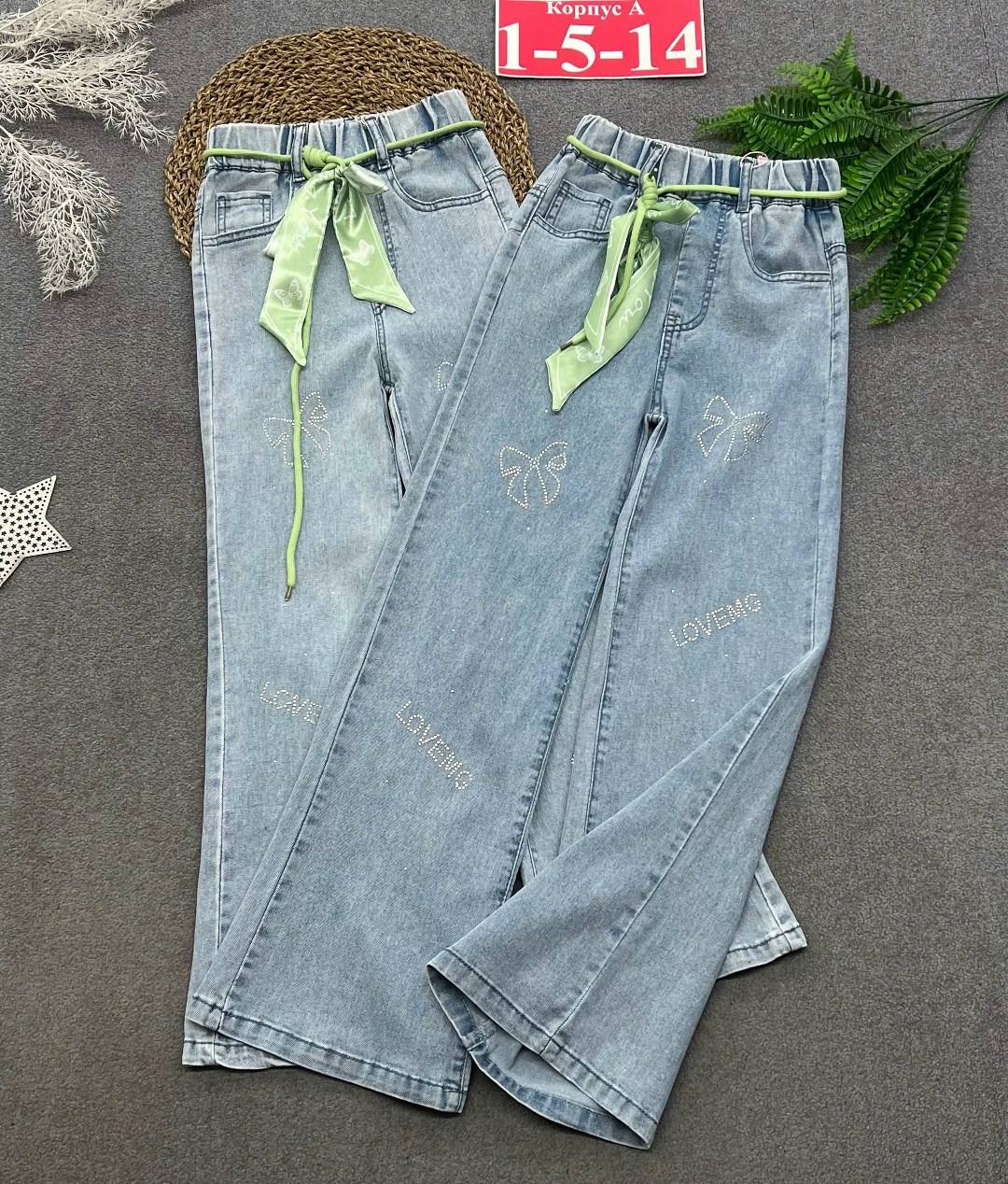 джинсы для девочек,брюки джинсы,джинсы широкие,модные джинсы,джинсы детский