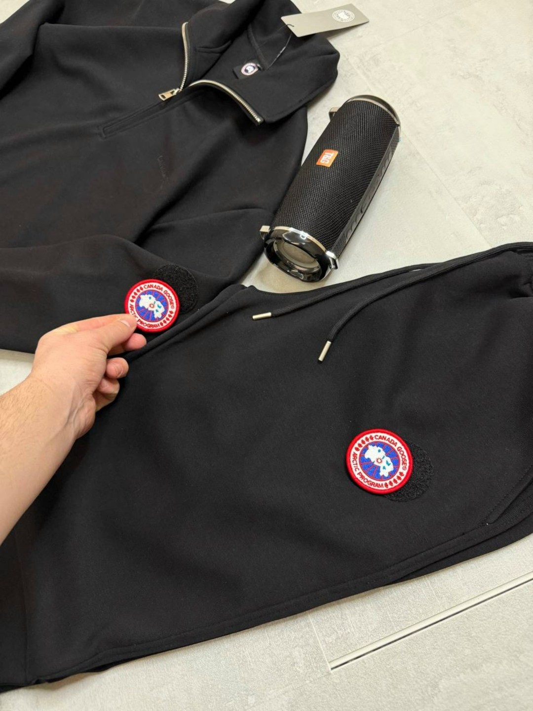 брюки спортивные canada goose,спортивные брюки,костюм монклер мужской,спортивные костюм