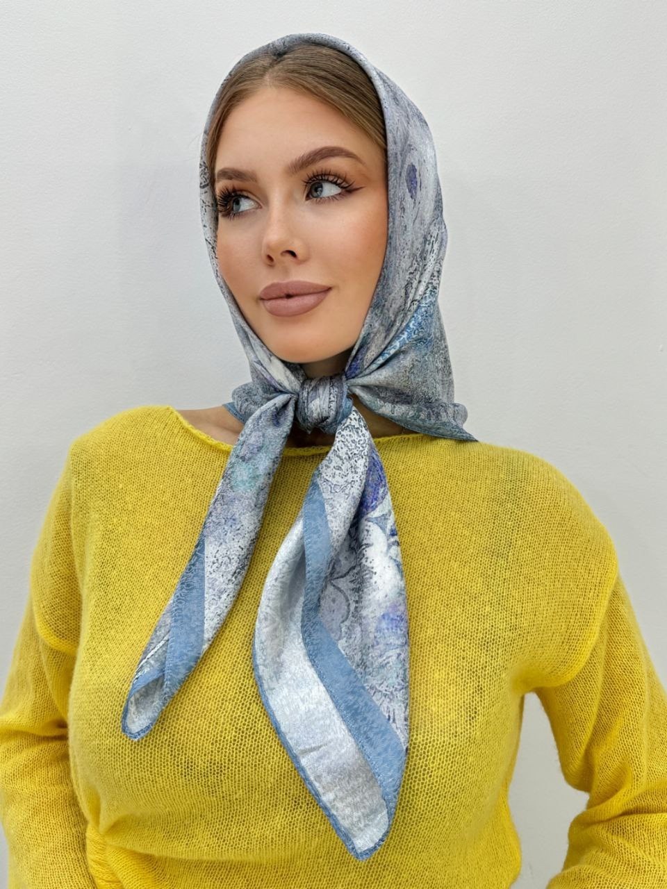 шелковый платок на голову и шею,платок,платки шелковые,платки женские,платок палантин