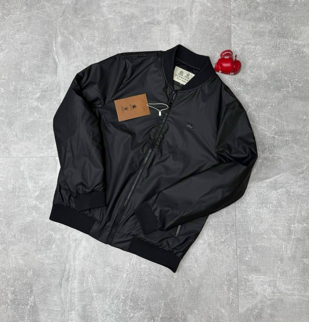 ветровка burberry,куртка burberry,повседневная куртка,легкая куртка,куртка бомбер