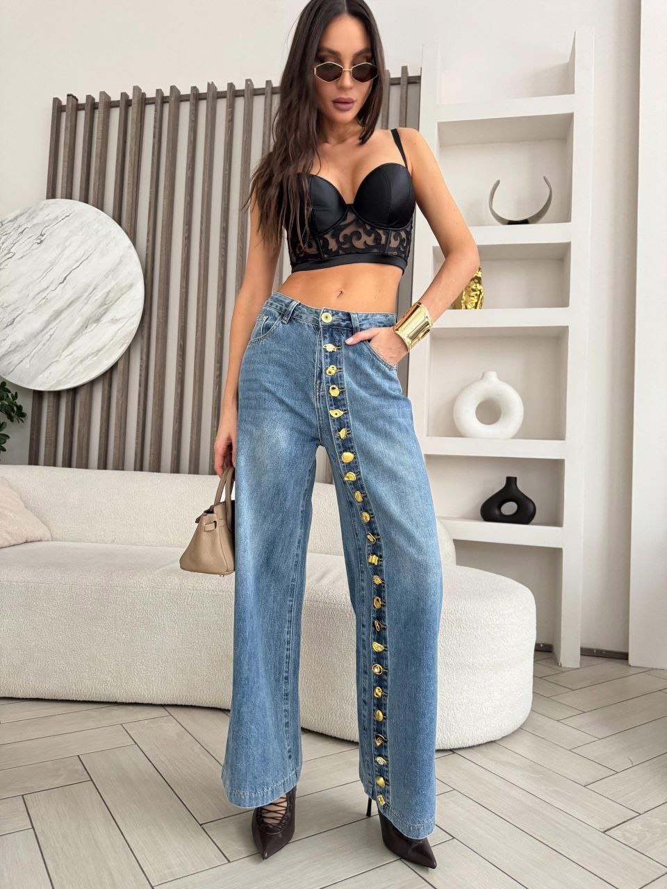 джинсовые брюки,женские джинсы,расклешенные джинсы,женские джинсы клеш,женские джинсовые брюки