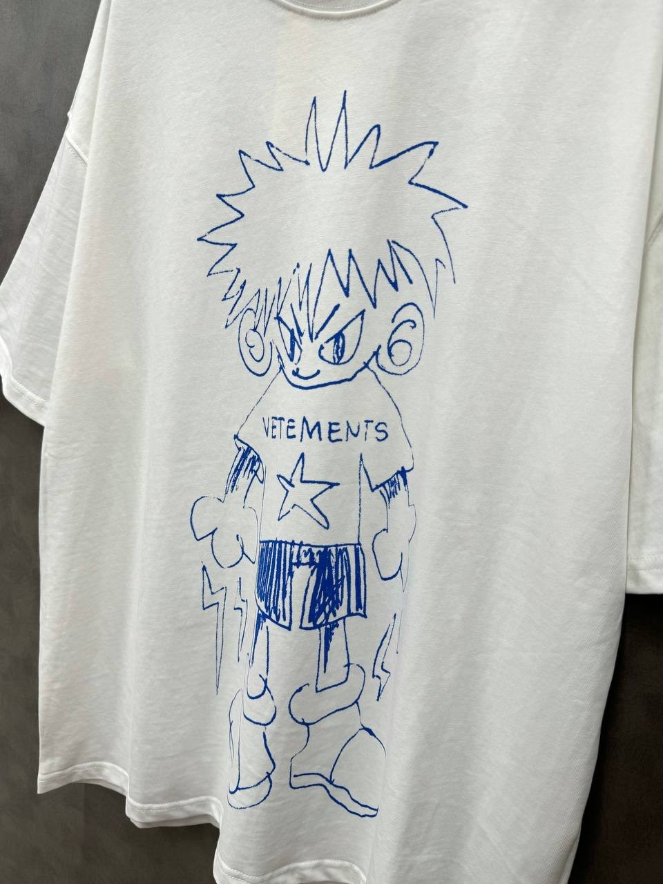 белая оверсайз футболка,футболки оверсайз,футболки vetements,футболки оверсайз женские