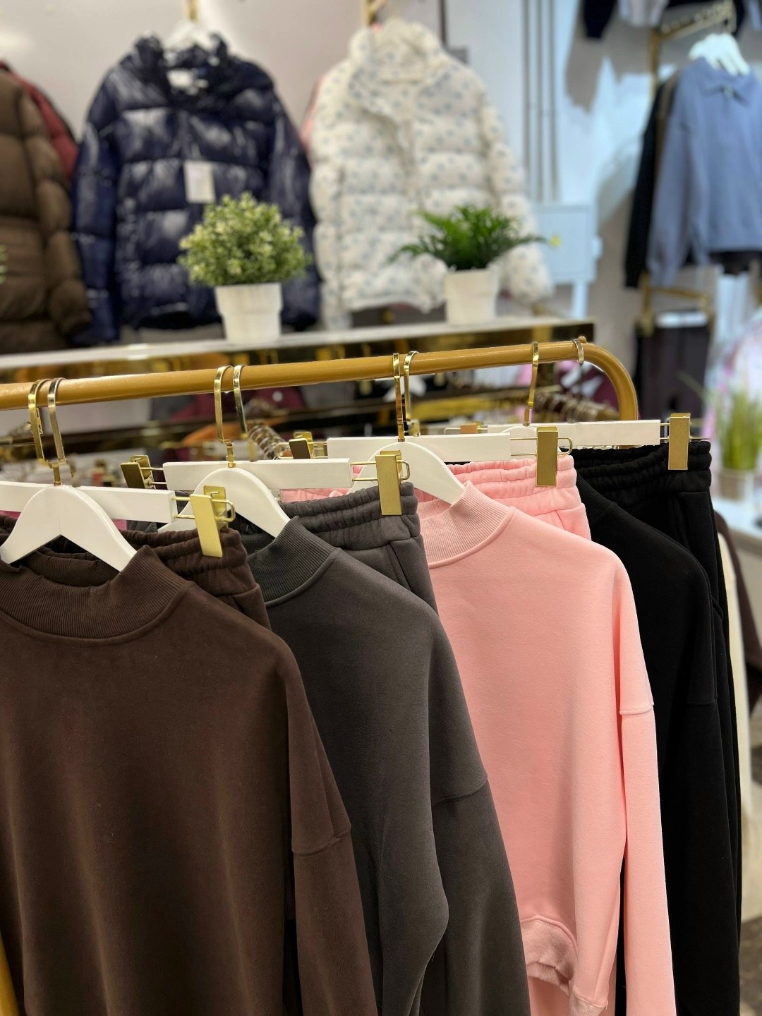 женский коричневый спортивный костюм оверсайз без принта afrogiyim,костюм на флисе,костюм женский на флисе,трикотажные костюмы,костюм с начесом