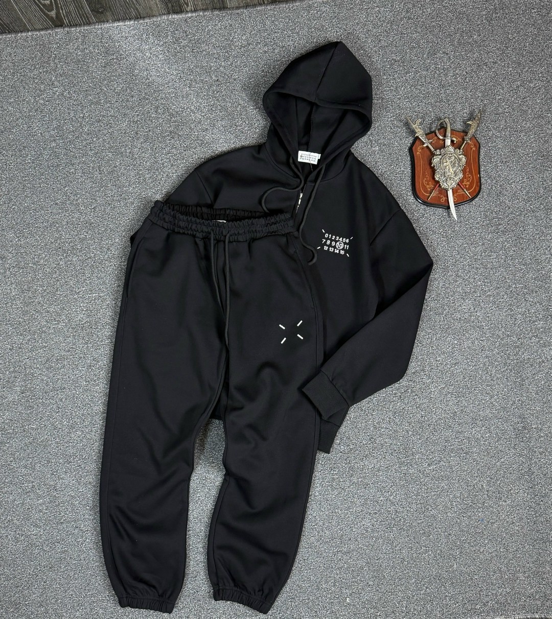 мужской спортивный костюм,спортивный костюм,спортивный костюм armani,спортивные костюмы для мужчин,мужской костюм