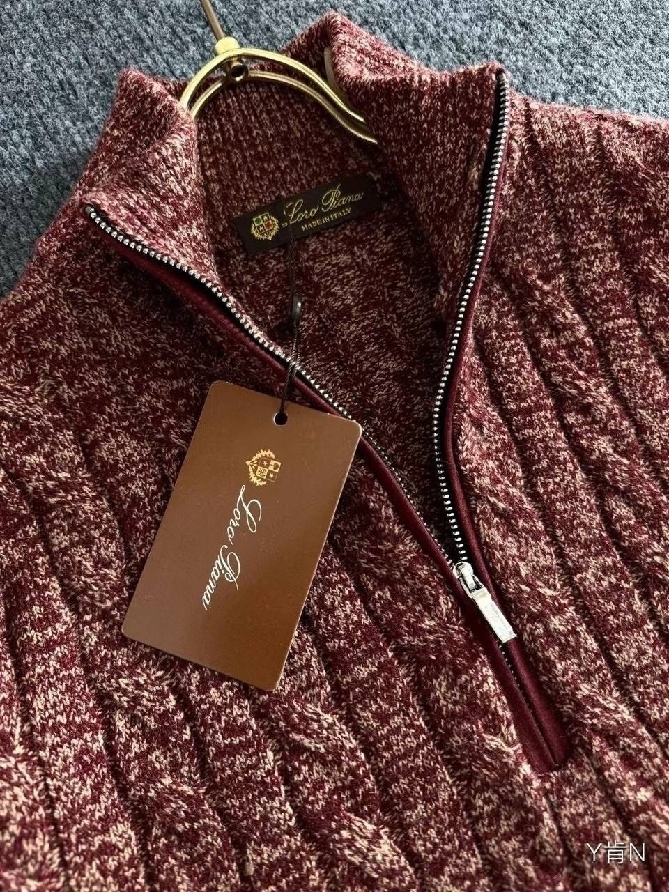 мужские свитера,вязаные свитера мужские,свитер с воротником,модные мужские свитера,свитер с высоким воротником