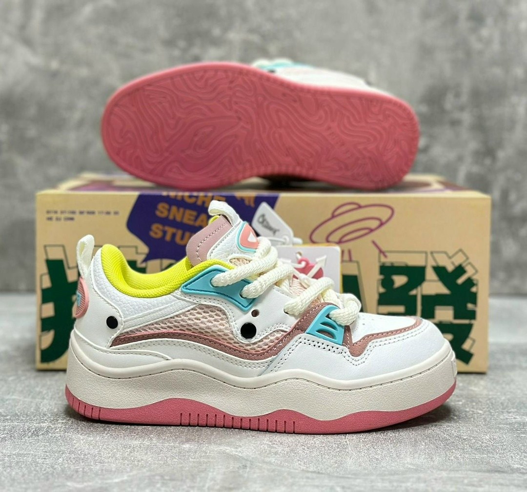 кроссовки модные,оригинальные кроссовки,кроссовки женскиe,кроссовки,кроссовки низкие