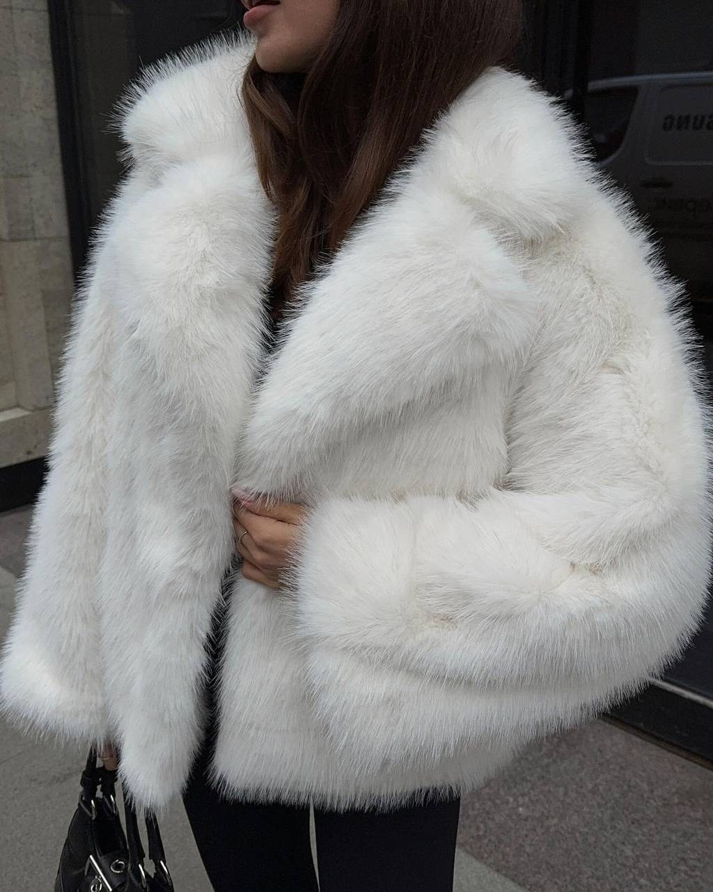 шубка,шуба мех искусственный,шуба из эко меха,экошуба автоледи песец светлая,шубка женская короткая белая