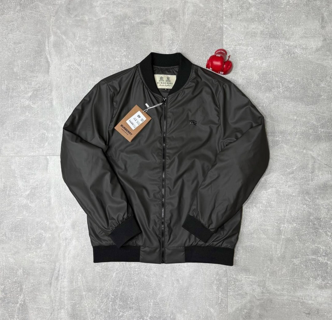 ветровка burberry,куртка burberry,повседневная куртка,легкая куртка,куртка бомбер