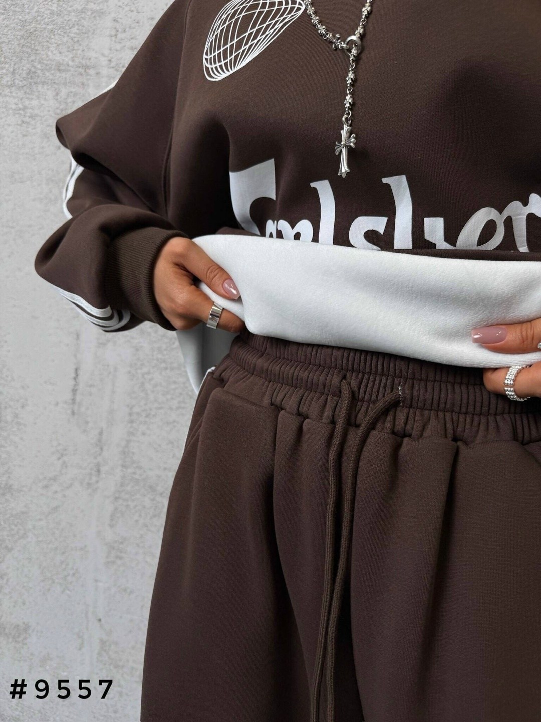 спортивный костюм женский adidas,женские костюмы спортивные,спортивные костюмы,костюмы адидас,костюм оверсайз