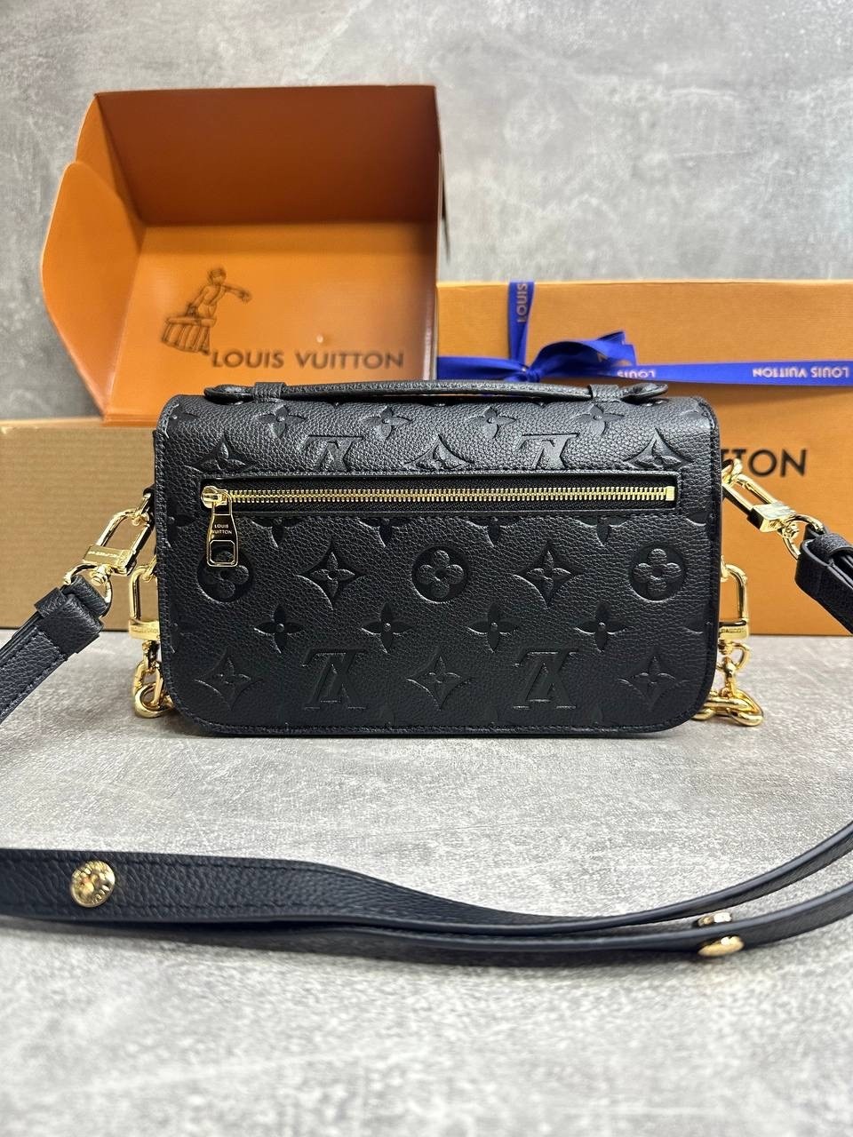 сумка louis vuitton,сумка луи виттон черная женская,louis vuitton женская сумка,сумка louis vuitton кросс боди,сумка луи виттон