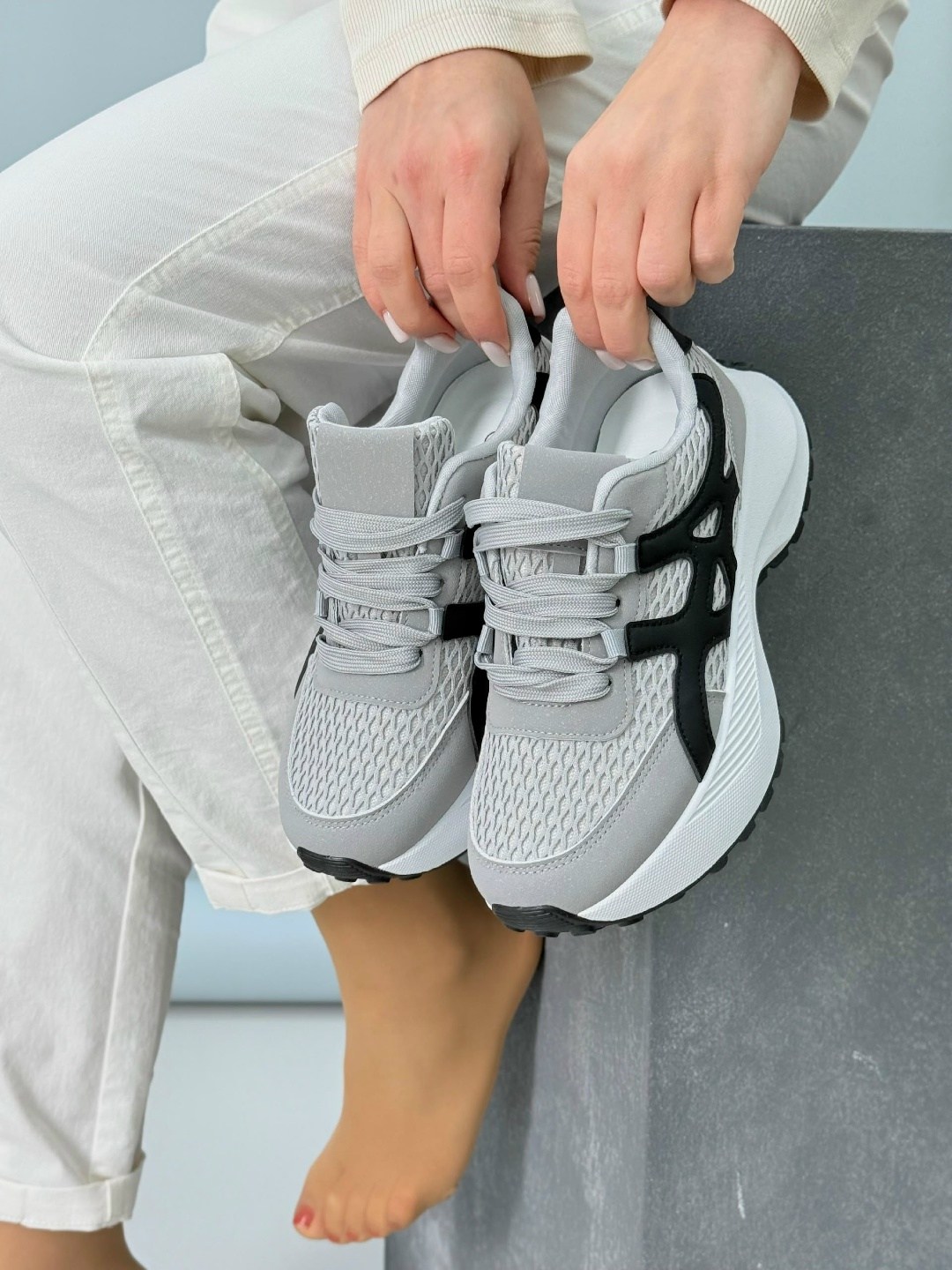 кроссовки женскиe,комбинированные кроссовки,кроссовки,кроссовки серые,кроссовки для женщин