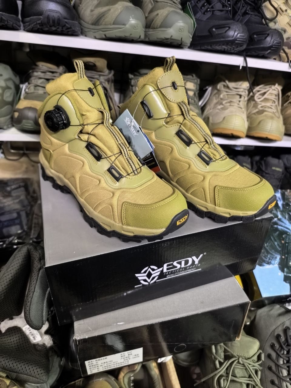 кроссовки,кроссовки тактические,,тактическая ,reebok pump genetically modified