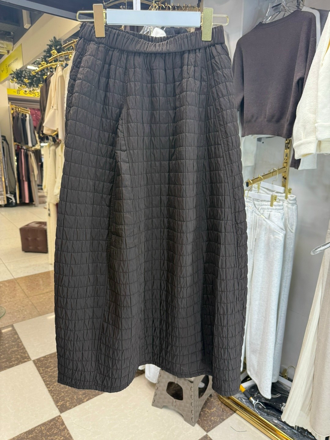 ткань стеганая,курточная стеганая ткань,ткань курточная стеганая на синтепоне,курточная стежка,стеганая ткань на синтепоне