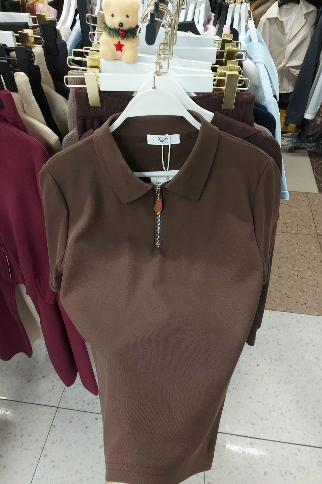 короткие платье,спортивное платье женское,спортивное платье,стильное платье,прямое платье