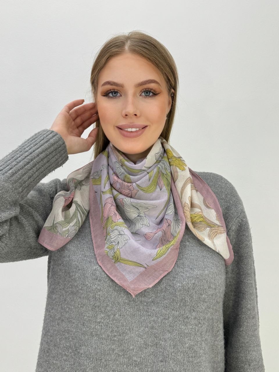 шелковый платок,женские платки,платки шелковый на голову и шею,платок шелковый на шею на голову женский,платки шарф