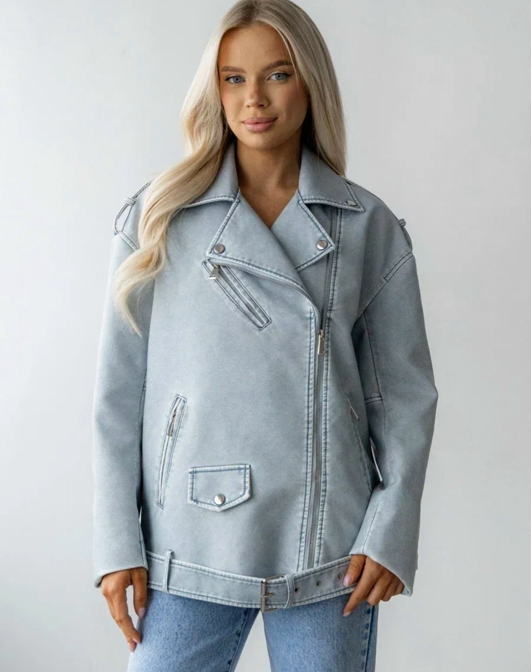 косуха винтажная оверсайз кожаная куртка голубая,куртка кожаная оверсайз,куртка женская голубая,косуха винтажная кожаная куртка оверсайз aftfbasic,стильная куртка косуха