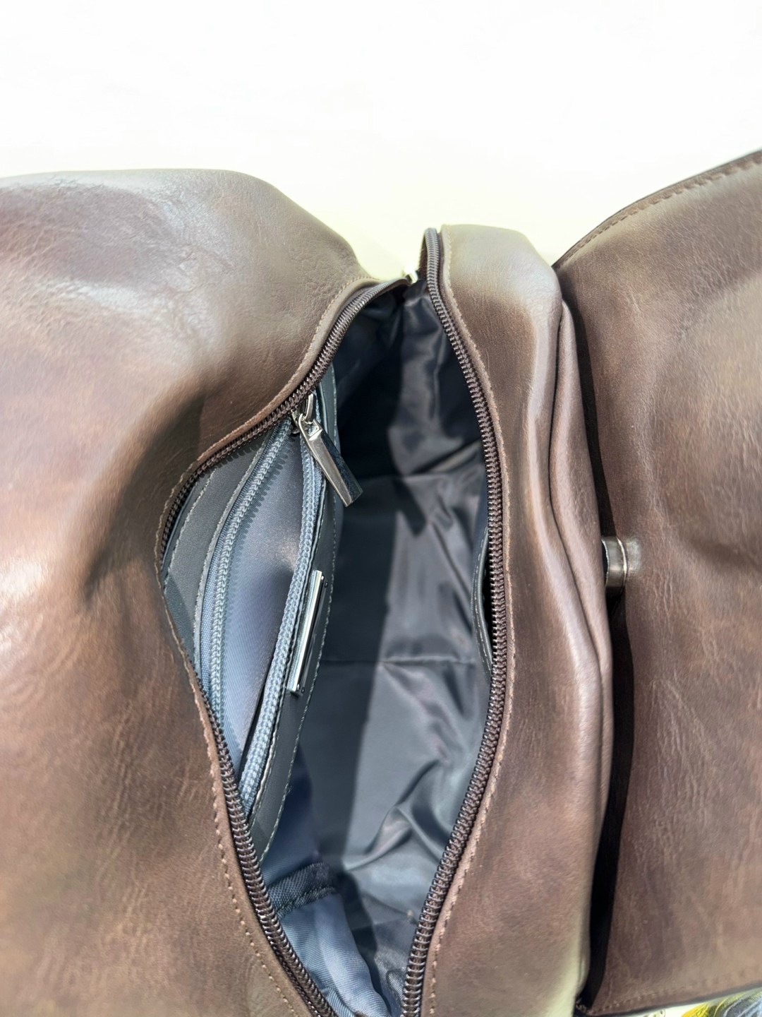 женские рюкзаки,рюкзак,рюкзак кожаный женский,кожаные рюкзаки,рюкзак молодежный