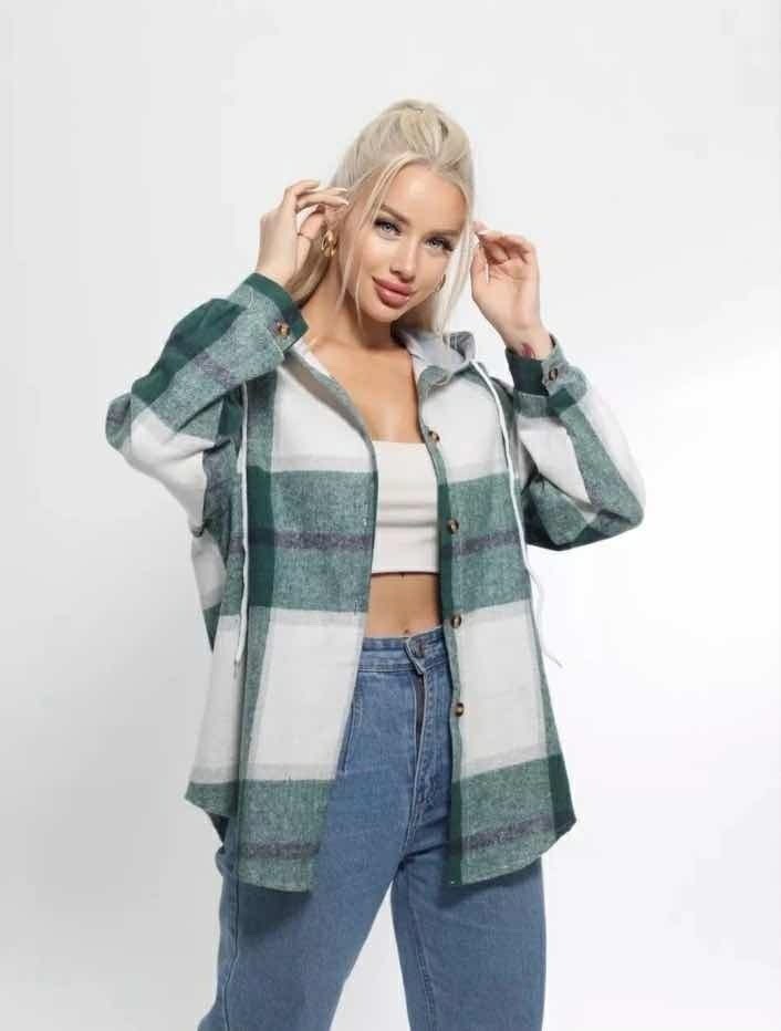 рубашка в клетку с капюшоном теплая оверсайз,рубашка женская в клетку,рубашка в клетку с капюшоном теплая,рубашка с капюшоном,рубашка в клетку женская оверсайз