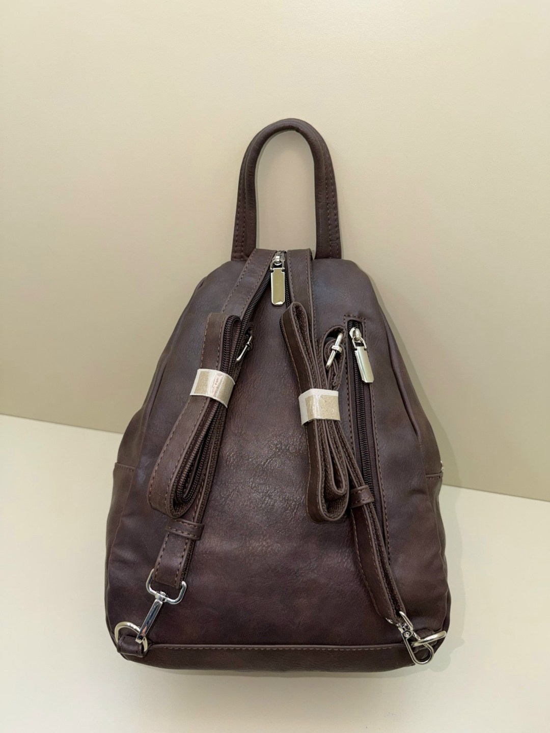 женские рюкзаки,рюкзак,рюкзак кожаный женский,кожаные рюкзаки,рюкзак молодежный