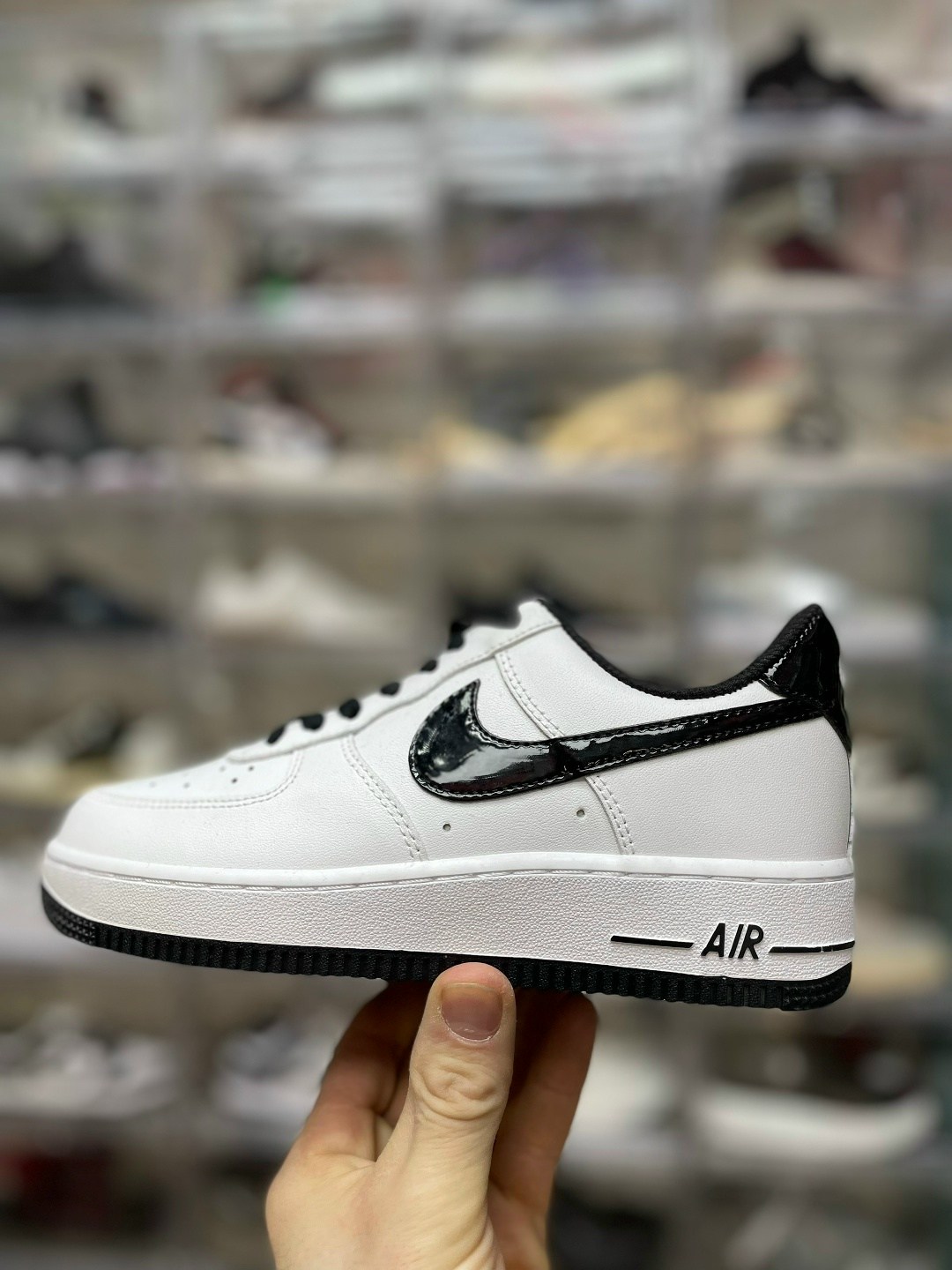 кроссовки nike nike classic cortez leather,nike classic cortez leather black 749571-002,мужские nike classic cortez кожаные черные кроссовки,nike cortez black leather,nike cortez classic