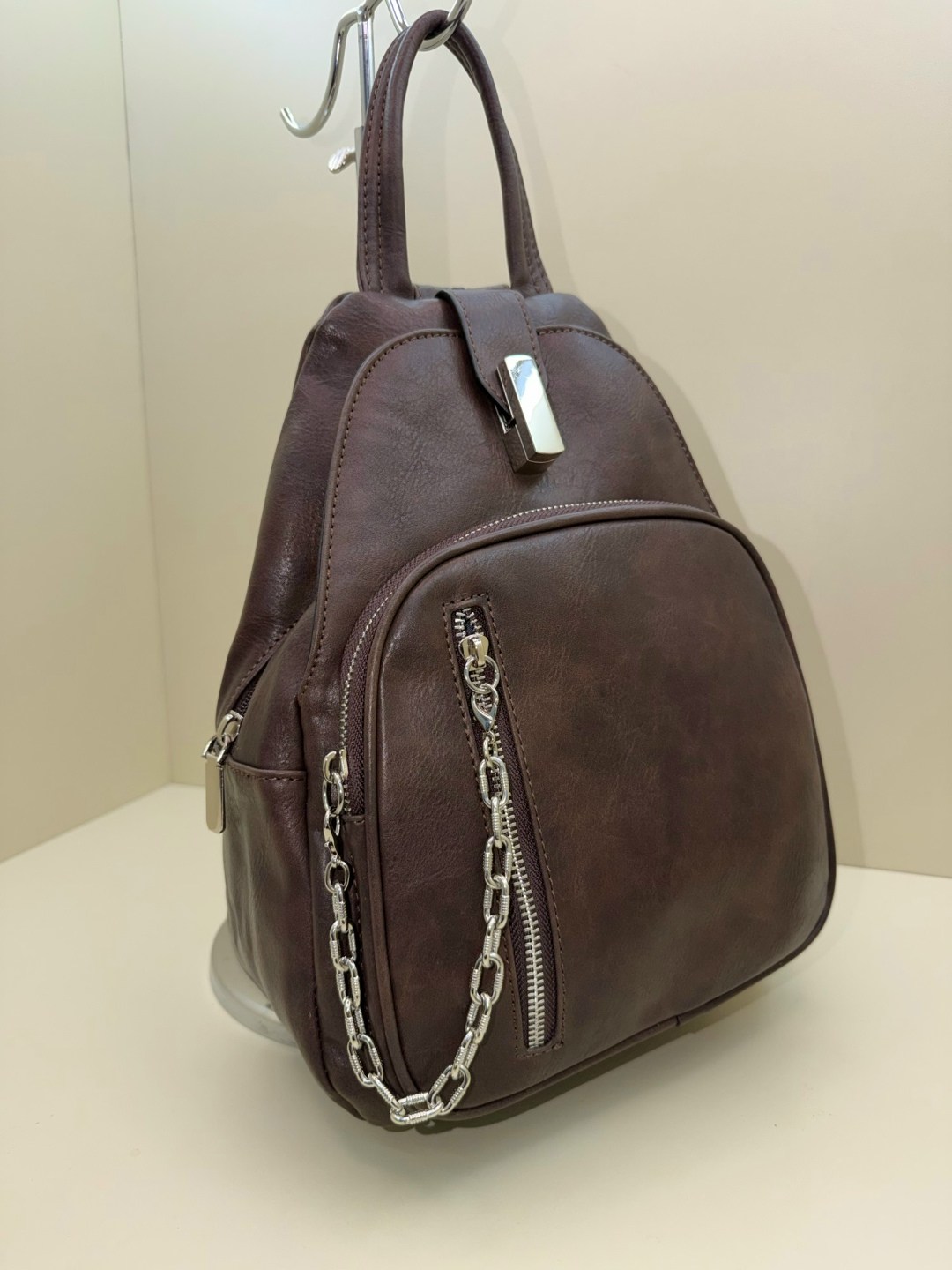 женские рюкзаки,рюкзак,рюкзак кожаный женский,кожаные рюкзаки,рюкзак молодежный