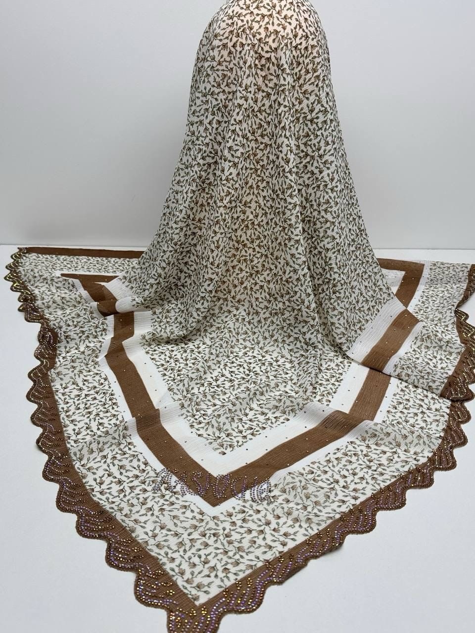 скатерть с кружевом,женские платки,вязаное кружево,салфетки льняные,скатерть льняная