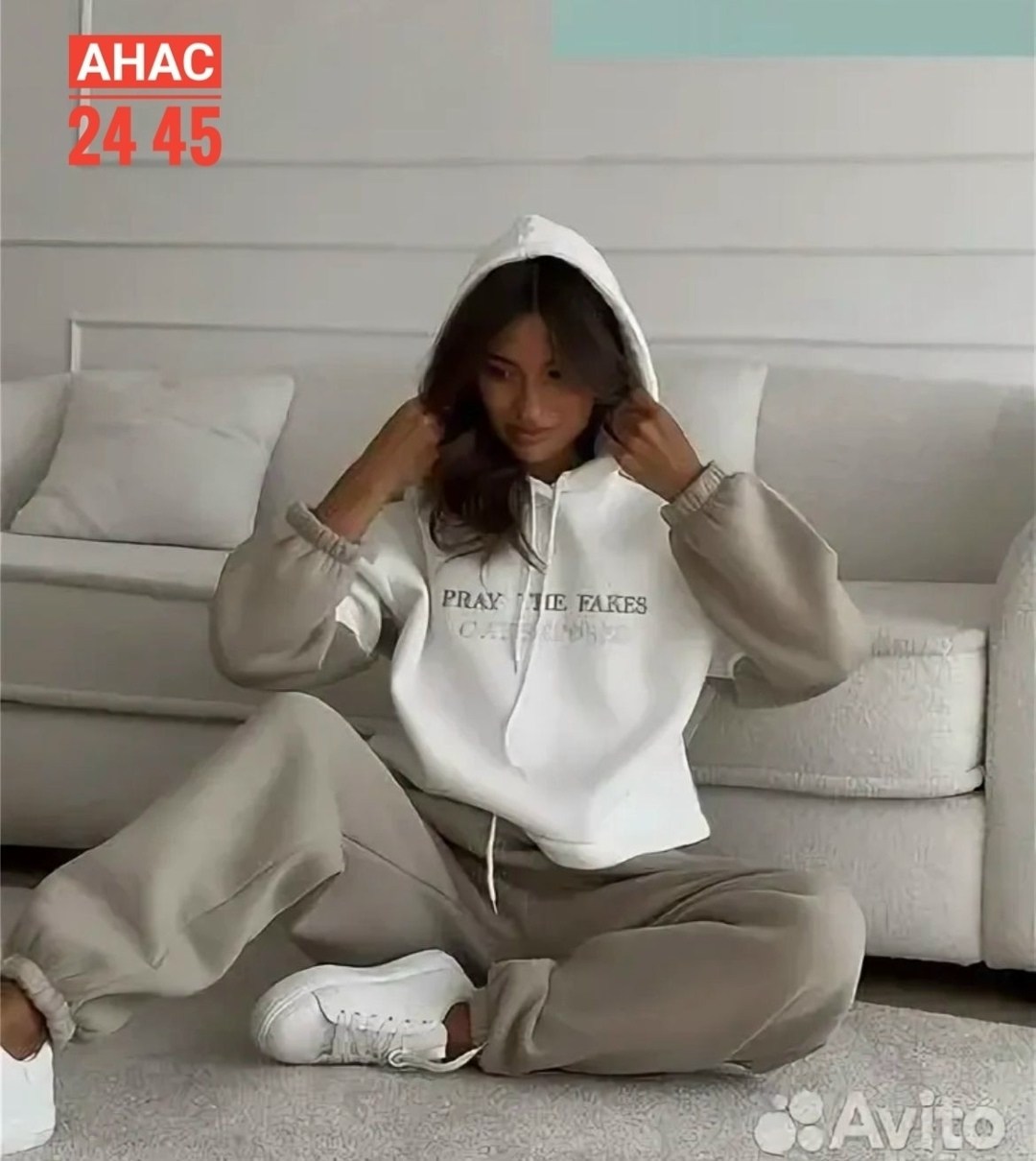 cпортивный костюм женский на флисе,костюм женский на флисе,спортивные костюмы женские,женский спортивный костюм теплый,спортивный костюм женский с капюшоном