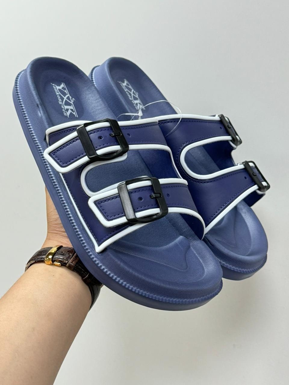 мужские шлепанцы,сандалии модные,мужская сандалия,сандали,