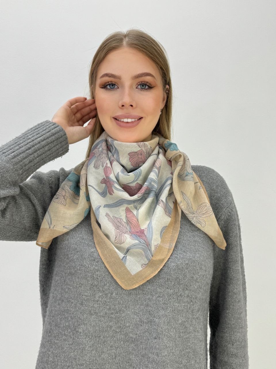 шелковый платок,женские платки,платки шелковый на голову и шею,платок шелковый на шею на голову женский,платки шарф