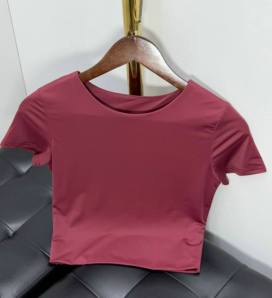 женская футболка,топ женский,женская майка,укороченная футболка,кроп топ женский