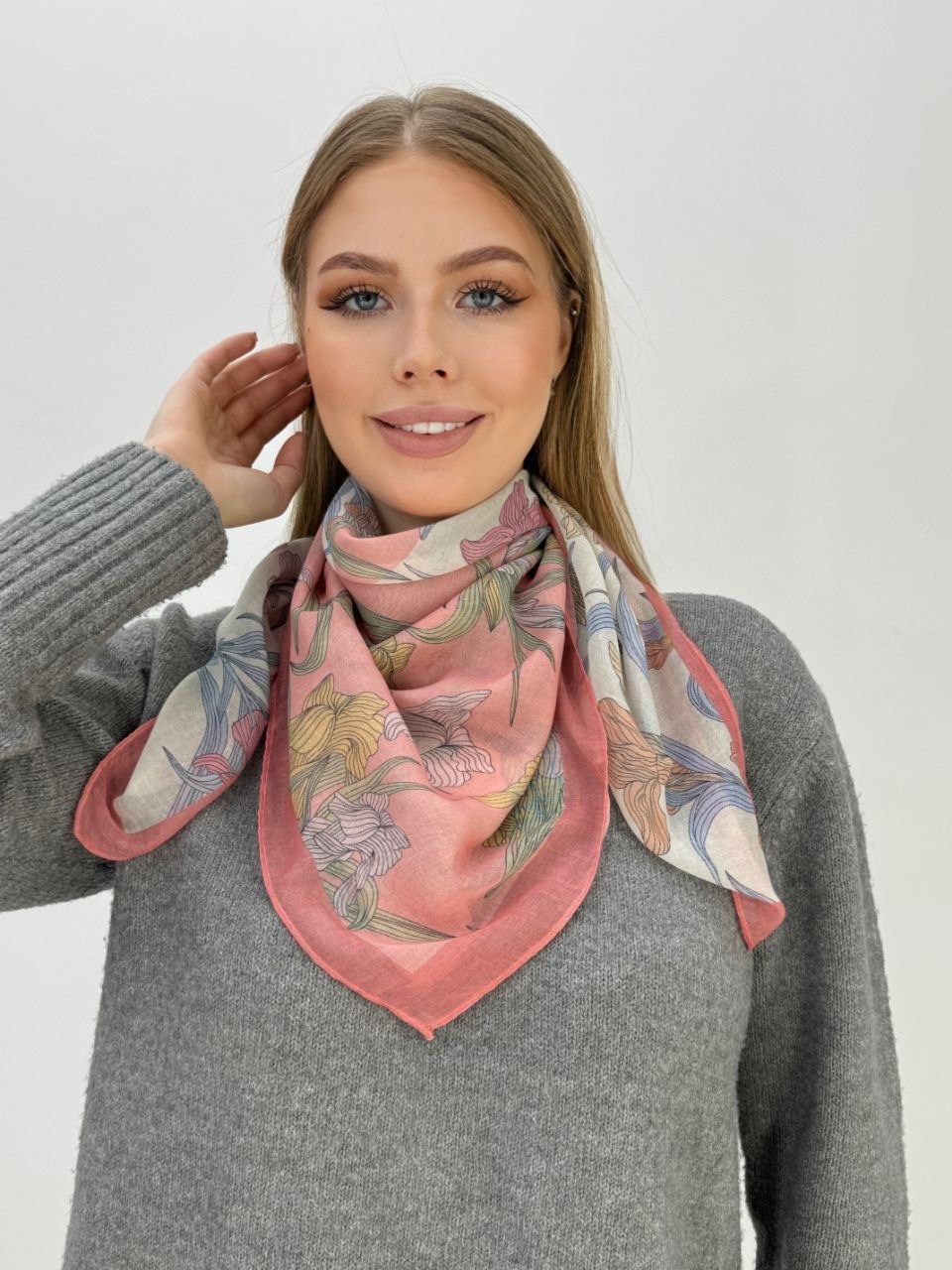 шелковый платок,женские платки,платки шелковый на голову и шею,платок шелковый на шею на голову женский,платки шарф