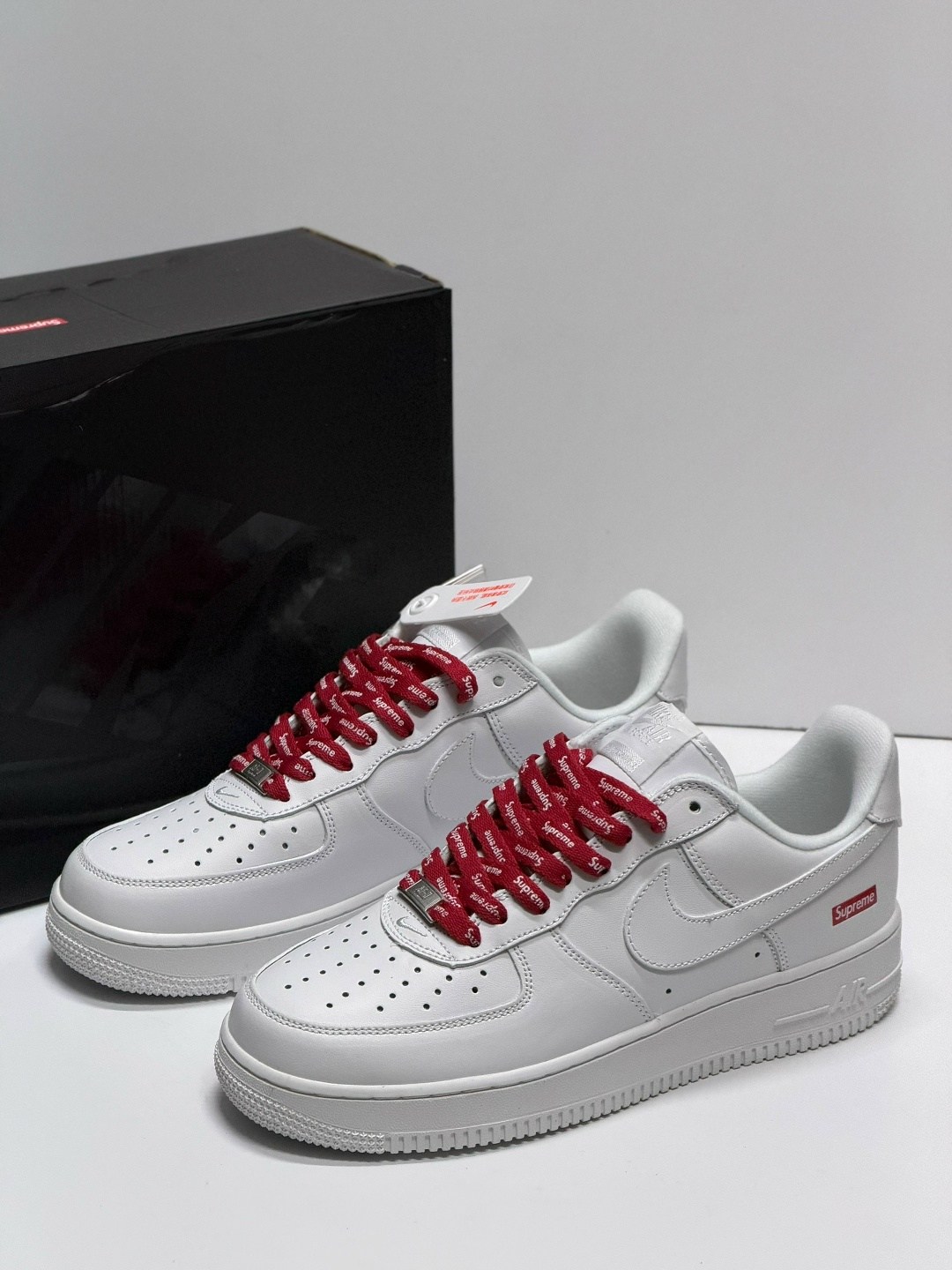 nike air force 1 low supreme white,nike air force 1 supreme,air force 1 supreme,nike air force 1 low x supreme,найк аир форс 1 суприм