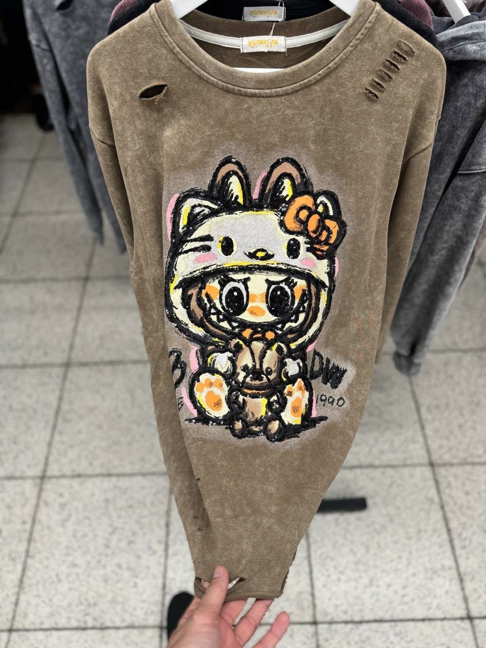 свитшот с принтом,свитшот,свитшот с пайетками,стильный свитшот,женская кофта