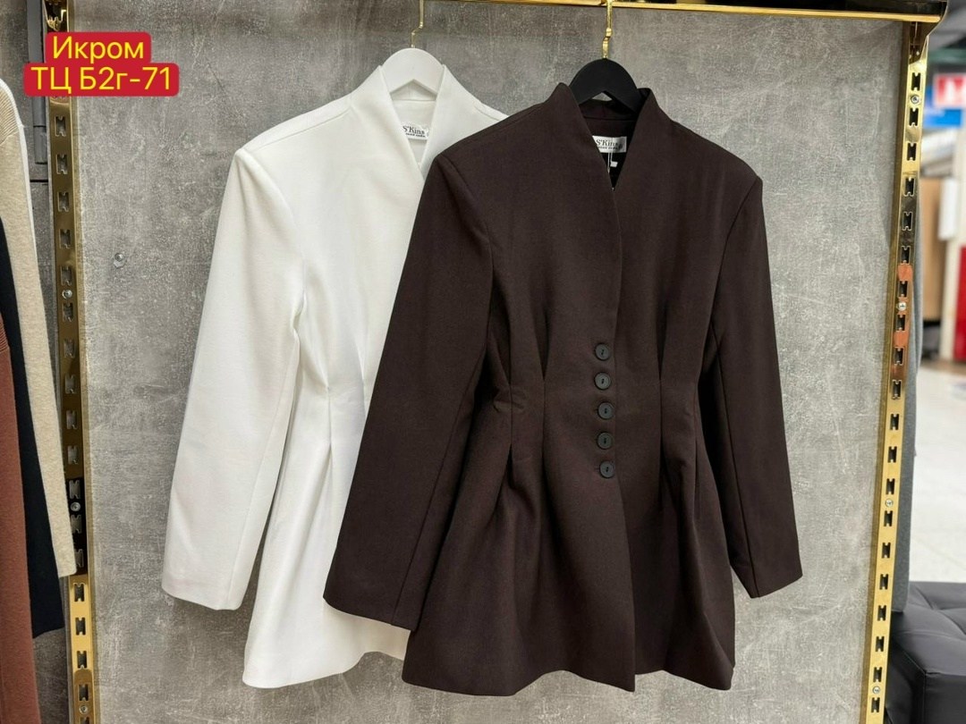 жакет приталенный wja-030501 1811 eighteen one one,полупальто пиджак приталенное на осень укороченный pink marie,жакет приталенный,женский блейзер с длинным рукавом twotwinstyle,жакет приталенный wja-