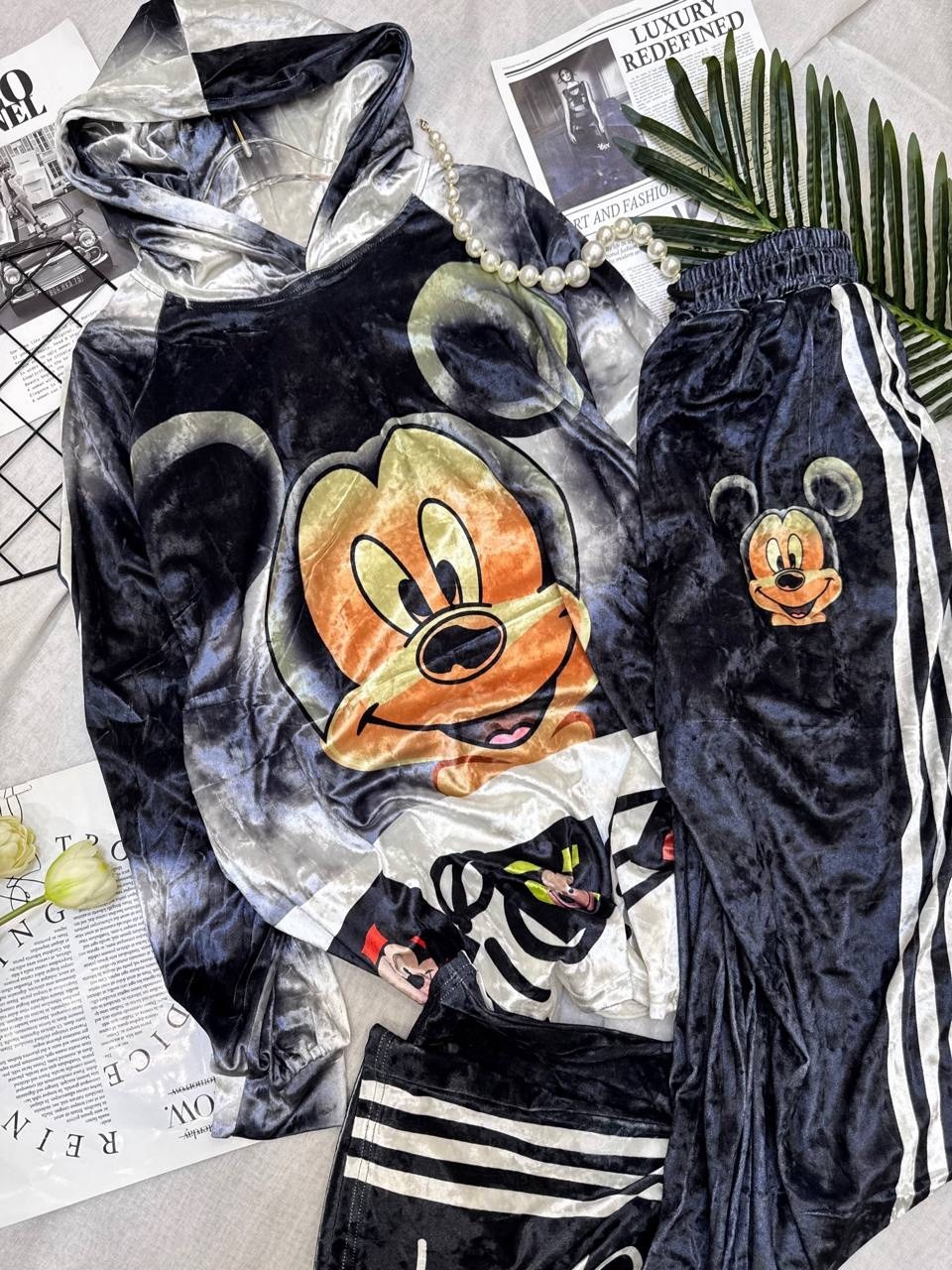 костюм с микки маусом,костюм с микки,костюм с микимаусом женский,женский спортивный костюм на флисе микки,детские костюмы