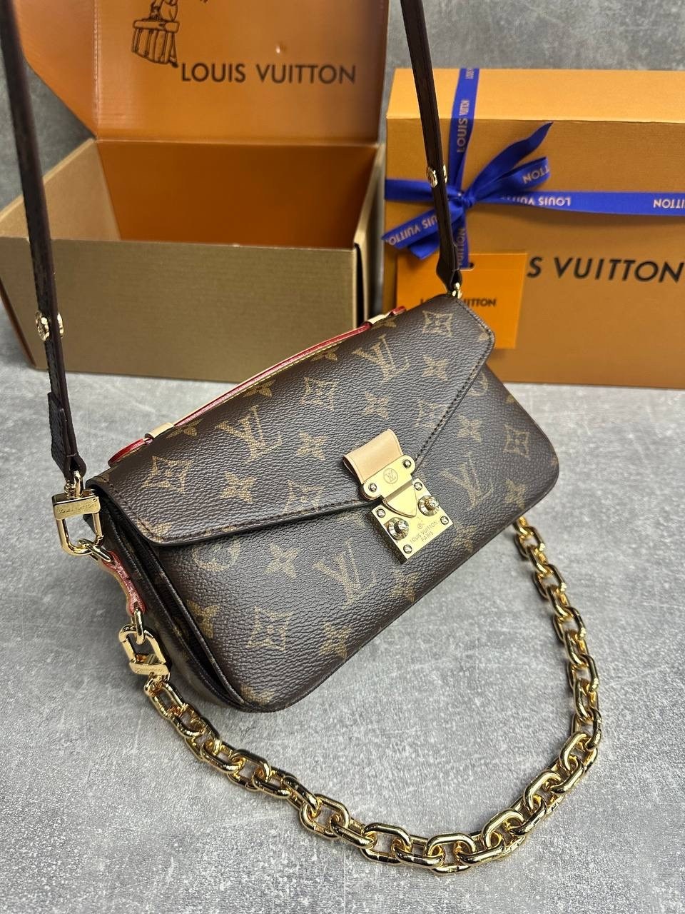 louis vuitton сумка,женская сумка louis vuitton,сумка на плечо louis vuitton,сумка pochette metis east west louis vuitton,сумка багет луи виттон