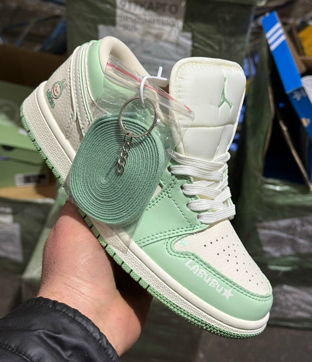 кроссовки adidas,кроссовки адидас,кроссовки адидас bad bunny,adidas forum low bad bunny коричневые,кроссовки bad bunny x adidas forum buckle low