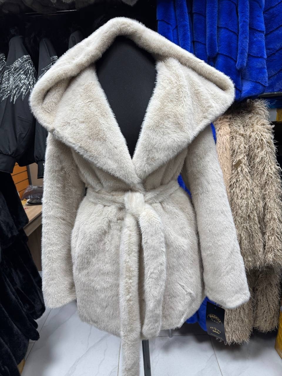 шуба эко мех под норку с капюшоном,шубка из эко меха под норку с капюшоном,шуба из натурального меха мутон-керли,женская шуба,шуба