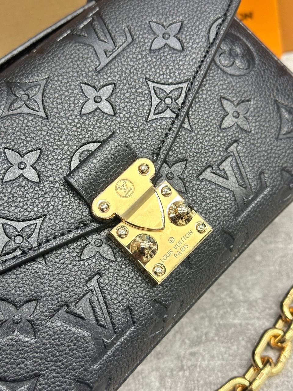 сумка louis vuitton,сумка луи виттон черная женская,louis vuitton женская сумка,сумка louis vuitton кросс боди,сумка луи виттон