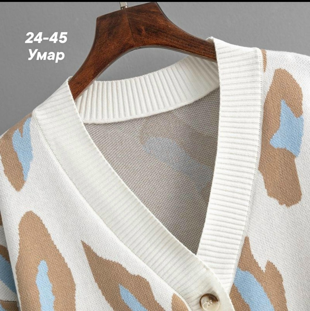 женский трикотажный кардиган с леопардовым,кардиган женский с принтом,кардиган,женский вязаный кардиган с леопардовым принтом,кардиган женский