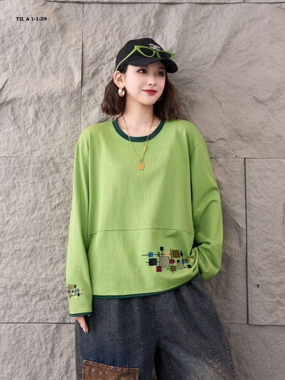 повседневный свитшот,свитер с вышивкой,женский пуловер,свитшот оверсайз женский,классический джемпер