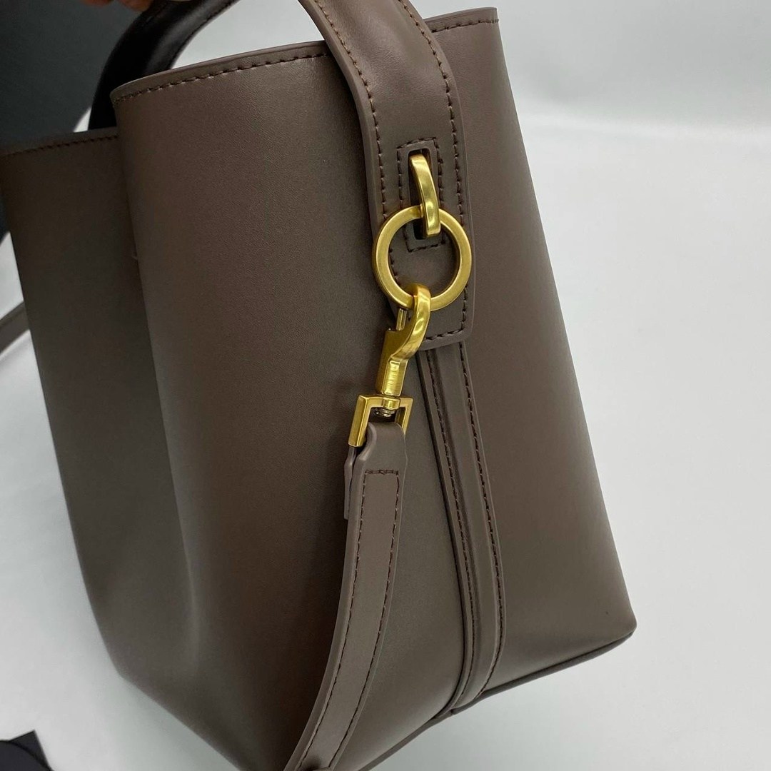 кожаная сумка-ведро le 37 saint laurent deep musk,сумка,женская сумка,сумка yves saint laurent,модная сумка